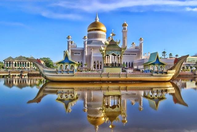 Xôn xao thông tin Hoàng tử Brunei chính thức tuyển vợ