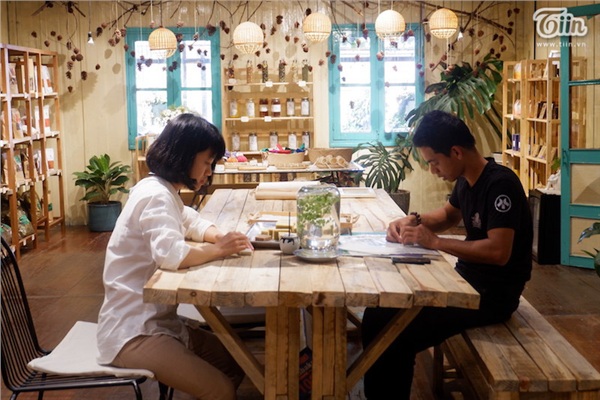 Ấm áp xưởng xà bông Tử tế của những người câm điếc giữa thành phố Đà Lạt mộng mơ Ấm áp xưởng xà bông Tử tế của những người câm điếc giữa thành phố Đà Lạt mộng mơ