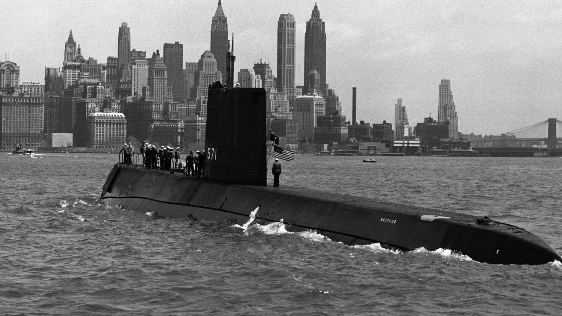 this-day-in-history-09-30-1954-uss-nautilus-commissioned-1722618388.jpg