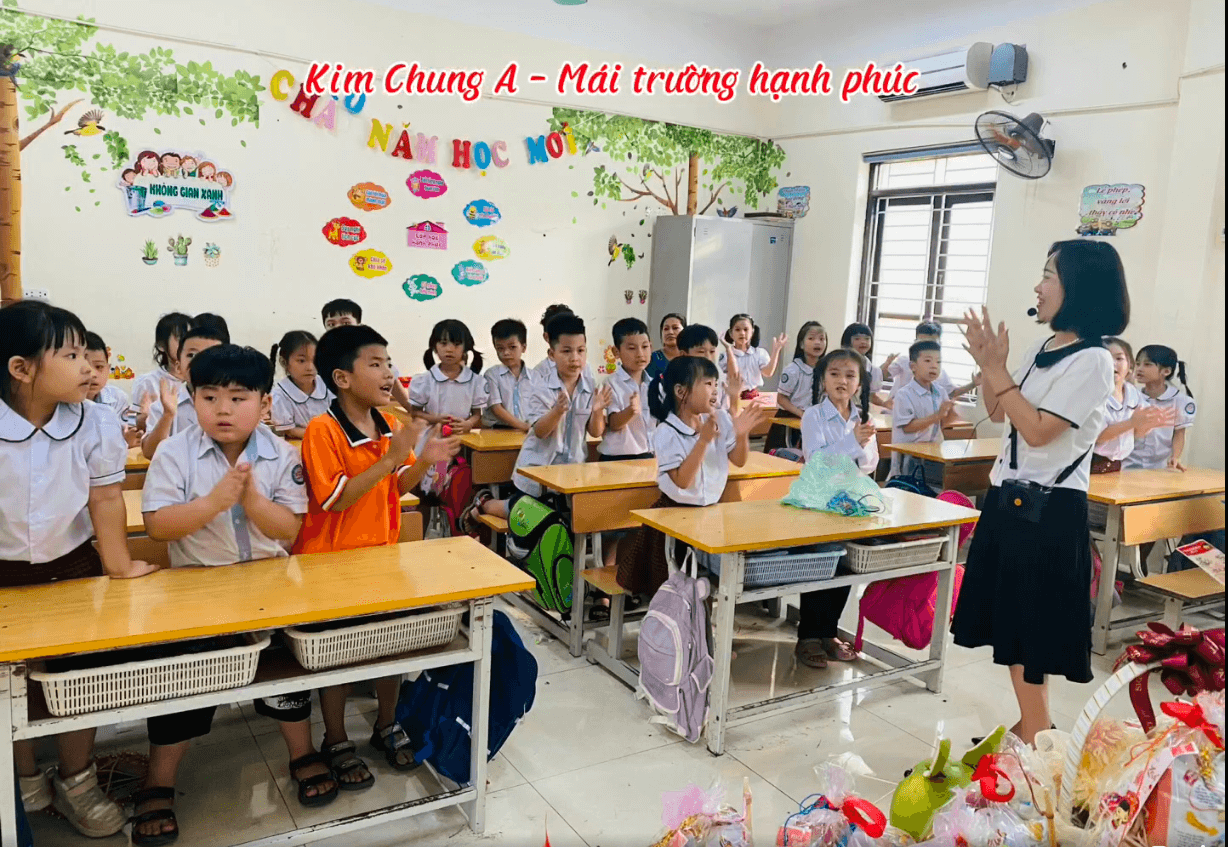 co-vuong-thi-thanh-lan-nguoi-gieo-mam-dam-me-hoc-tap-cho-the-he-tre-anh3-1727489226.png