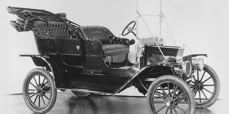 model-t-corporate-ford-com-1727688517.jpg