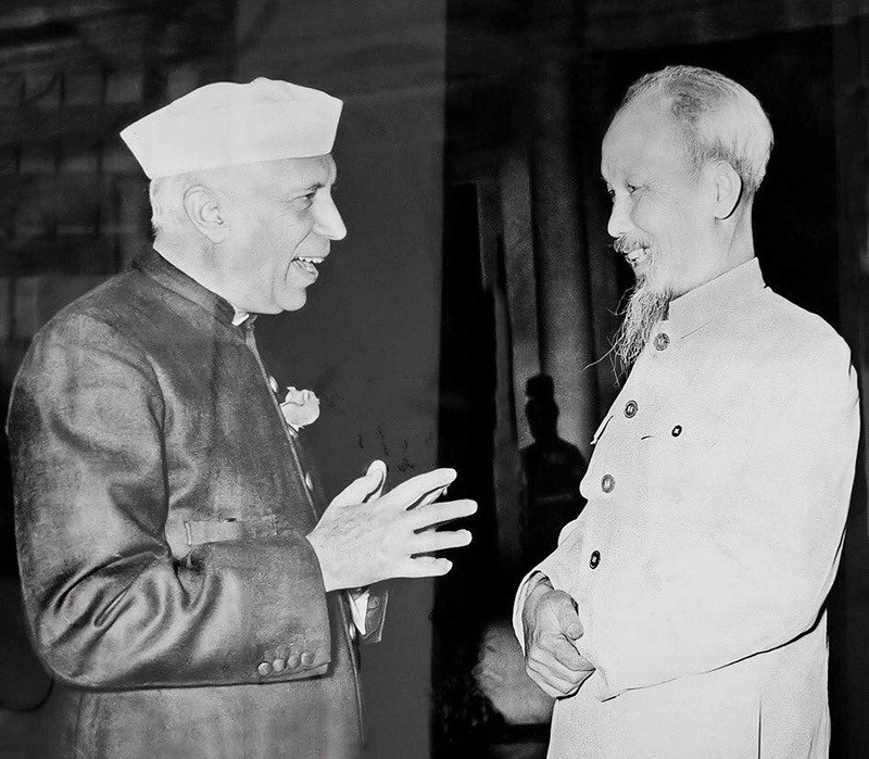 thutuong-ando-jawaharlal-nehru-1731484347.jpg