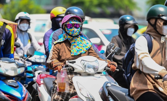 Trung Bộ tiếp tục là tâm điểm của đợt nắng nóng gay gắt này. Ảnh minh hoạ