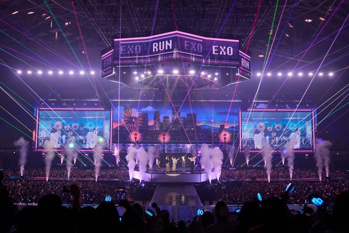 EXO 'vương giả trở lại': Concert thứ 6 cháy vé, khẳng định đẳng cấp Kpop Ảnh 5