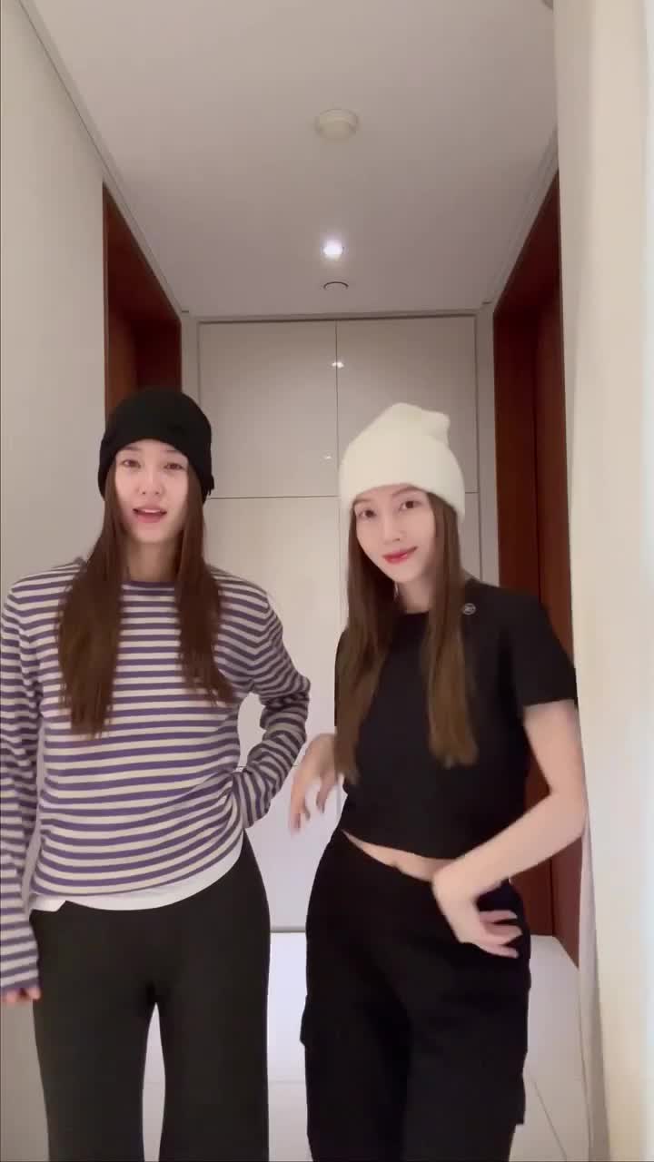 full-video-dance-gap-doi-visual-don-tim-fan-cua-cap-chi-em-noi-tieng-1-1717124950.mp4