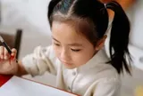 Vừa bế giảng, phụ huynh đã đăng ký cho con học hè kín lịch