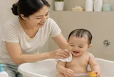 5 lưu ý chăm bé trong những ngày nắng nóng đỉnh điểm để con khỏe mạnh và ít quấy khóc