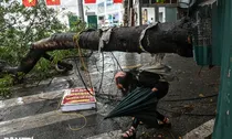 Thủ tướng: Hạn chế người dân ra đường khi bão đổ bộ