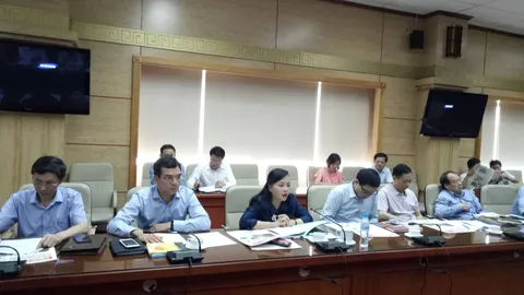 Bộ Y tế cùng Hội GDCSSKCĐ Việt Nam thảo luận chương trình phối hợp chăm sóc sức khỏe