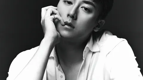 Rocker Nguyễn gây tranh cãi khi đi vào "vết xe đổ" của Hoàng Thùy Linh, Trấn Thành?