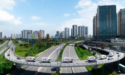 Khi doanh nghiệp Logistics chuyển mình thành một "Company Tech": Câu chuyện từ HTL