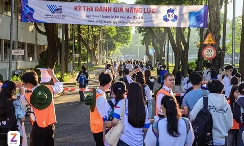 Gần 134.000 thí sinh bắt đầu thi đánh giá năng lực kỷ lục tại TP.HCM