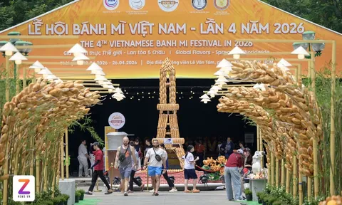 Khách Tây 'không ngờ bánh ngon đến thế' tại Lễ hội Bánh mì ở TP.HCM