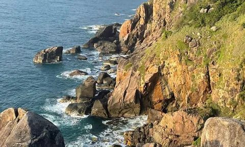 Không thể tin vào mắt mình, đến Phú Yên rồi mới biết không có mỹ từ nào miêu tả hết vẻ đẹp này!