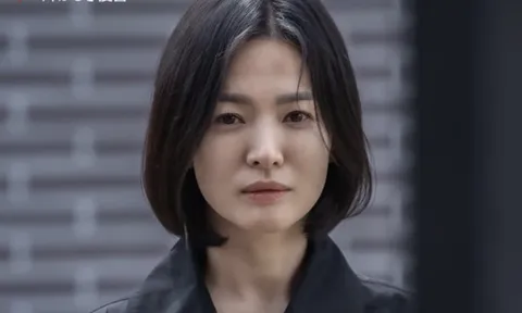 Visual cực đỉnh của Song Hye Kyo ở phim Trung được "đào lại", netizen bất bình vì đẹp nức nở mà chỉ lên hình 6 phút