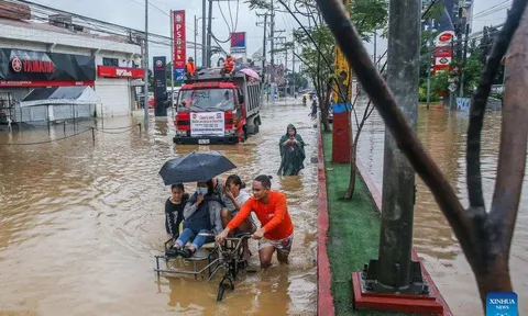 Chưa hết nỗi lo mùa bão dữ gần Biển Đông