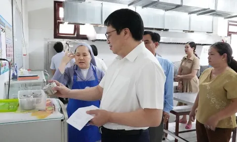 Tạo chuyển biến trong quản lý an toàn thực phẩm