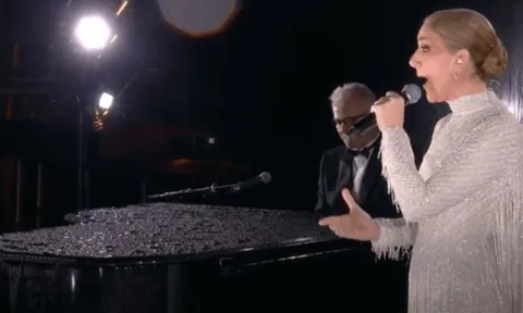 Celine Dion tái xuất như một "nữ thần", trình diễn đỉnh cao cứu cả lễ khai mạc Olympic Paris 2024 nhàm chán!