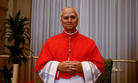 Vatican công bố tân Giáo hoàng Leo XIV