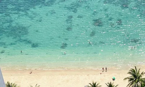 Ảnh chụp bãi biển Nha Trang từ trên cao bất ngờ 'hot' mạng xã hội