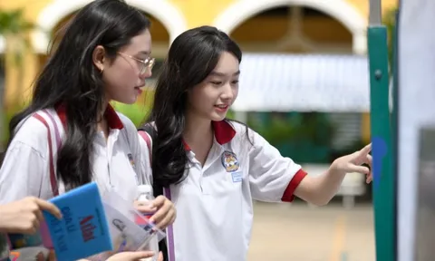 25 đại học bắt đầu nhận hồ sơ xét tuyển