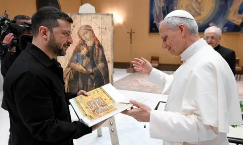 Giáo hoàng Leo XIV xác nhận sẵn sàng chủ trì đàm phán mới về Ukraine tại Vatican