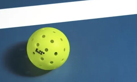 Quả bóng khiến giới pickleball dậy sóng