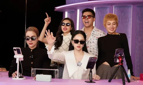 Những 'cỗ máy' livestream bán hàng của showbiz Việt đóng băng