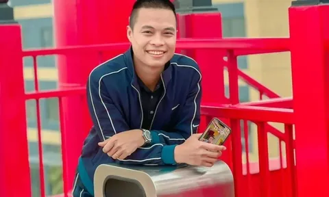 TikToker 'Gia đình Hải Sen' khoe nhà lầu, xe tiền tỷ trước khi bị bắt