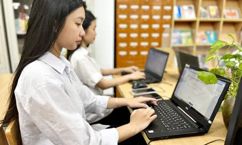 Bộ GD&ĐT sẽ thí điểm thi tốt nghiệp THPT trên máy tính từ năm 2027