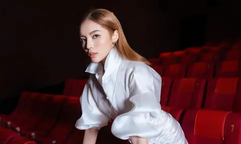 Hoa hậu Kỳ Duyên lại gây tranh cãi