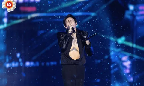 Fan bất ngờ "soi" ra khách sạn mà DPR Ian và CL ở nhờ... thảm trải sàn: Không cùng chỗ với G-Dragon nhưng vẫn cực hot và sang chảnh!