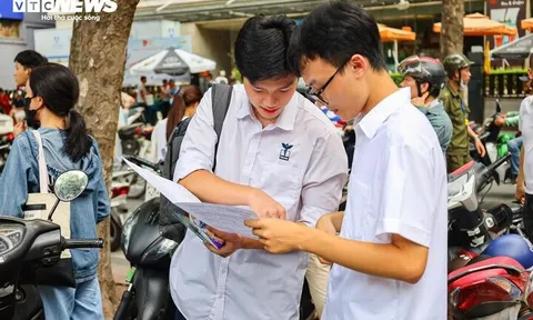 Thí sinh than Toán khó, giáo viên nói 'ai học mẹo, học tủ mới khóc thét'