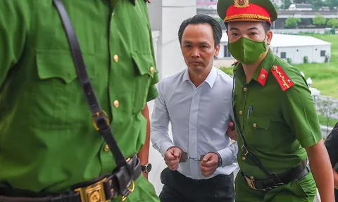 Cựu Chủ tịch FLC Trịnh Văn Quyết được giảm án còn 7 năm tù