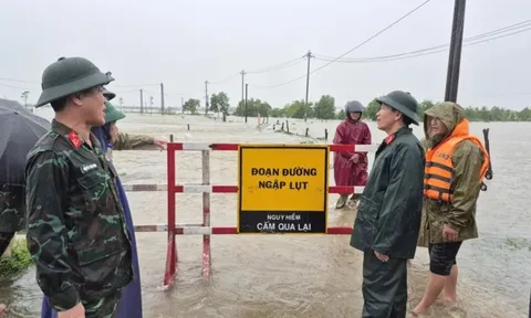 Bão hình thành trên Biển Đông cực kỳ nguy hiểm và phức tạp