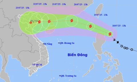 Bão Wipha có thể mạnh cấp 11-12 trên Biển Đông, khả năng cao sẽ ảnh hưởng trực tiếp đến đất liền nước ta