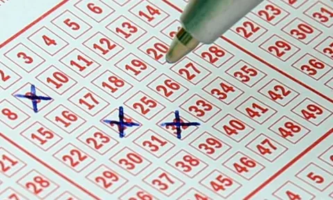 Trúng vé số độc đắc hơn 40 tỷ đồng, cặp vợ chồng dọn đồ đạc và rời khỏi nhà trong đêm