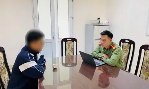 Thanh niên bị xử phạt khi đăng tải tin sai sự thật về tăng giá xăng dầu: Nội dung ra sao?