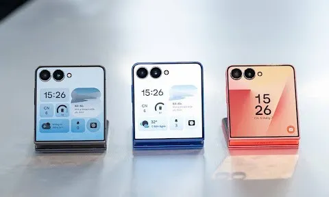Trên tay Samsung Z Flip 7: Vẫn đẹp, vẫn gọn, nhưng liệu có ngon?