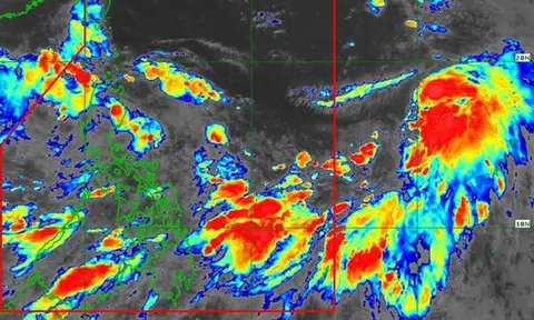 Thực hư áp thấp nhiệt đới gần Biển Đông mạnh lên siêu bão