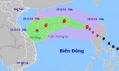 Bão Man-yi giật cấp 15 đi vào Biển Đông