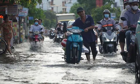 Dự báo mưa trái mùa kèm triều cường ở Nam Bộ