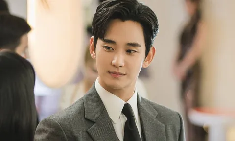 Tài tử Kim Soo Hyun kiện gia đình Kim Sae Ron