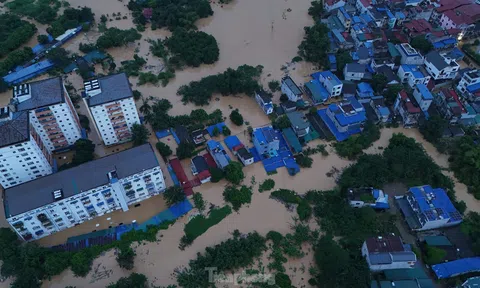 Toàn cảnh khu vực ở Thái Nguyên chìm trong biển nước