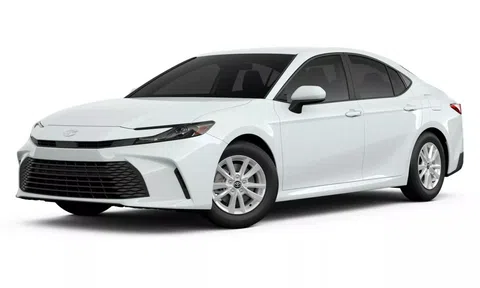 Mỗi ngày Toyota bán hơn 800 chiếc Camry