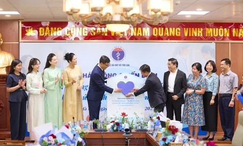 Phát động chiến dịch truyền thông “Yêu thương mỗi ngày – Mẹ khỏe, bé ngoan”