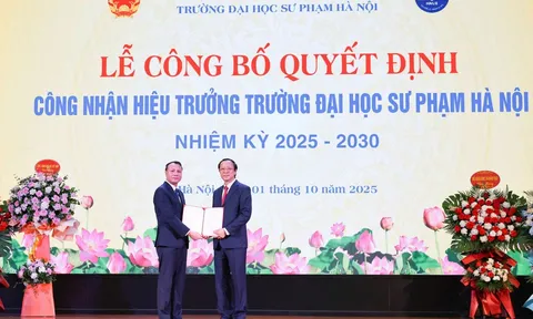 Công bố quyết định công nhận Hiệu trưởng Trường ĐHSP Hà Nội nhiệm kỳ 2025-2030