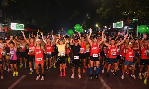 Giải Marathon Quốc tế Hà Nội Techcombank Mùa thứ 4 thu hút hơn 13.000 vận động viên đến từ 55 quốc gia và vùng lãnh thổ tham dự