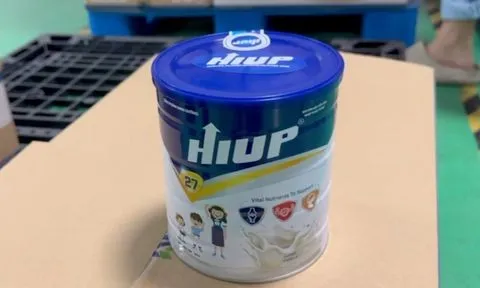 Bộ Công an kêu gọi những ai đang sử dụng sữa HIUP 27 nhanh chóng đến trình báo để phục vụ điều tra