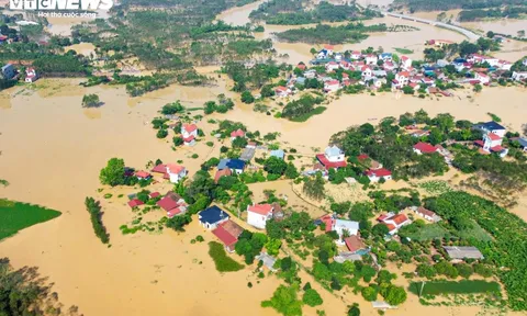 120 hộ dân ở Bắc Ninh mắc kẹt giữa biển nước: Cuộc sống đảo lộn chưa từng thấy